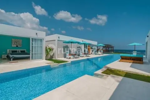 11% off: 7-bed beachfront villa with 42 m pool on 1,500 m² in Pasut, Tabanan